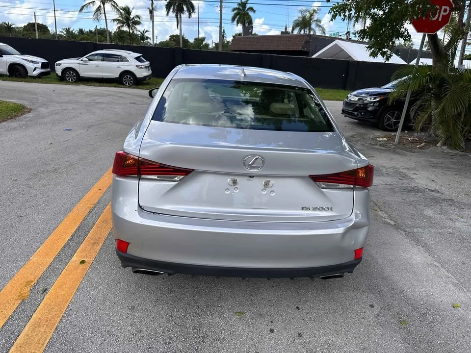 2017 Lexus IS 3rd Gen - Image 4 of 12