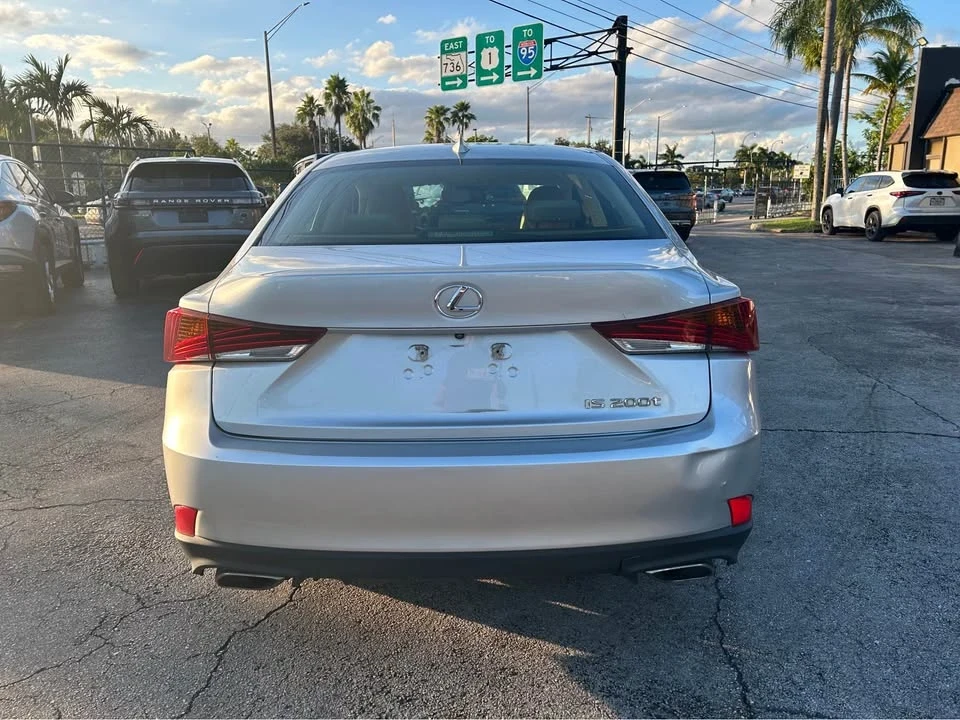 2017 Lexus IS 3rd Gen - Image 4 of 10