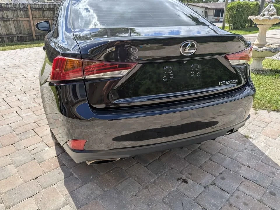 2017 Lexus IS 3rd Gen - Image 11 of 20
