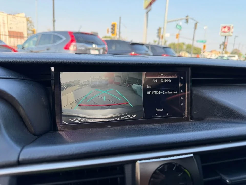 2017 Lexus IS 3rd Gen - Image 17 of 18