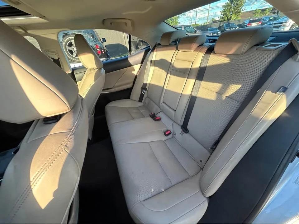 2017 Lexus IS 3rd Gen - Image 7 of 10