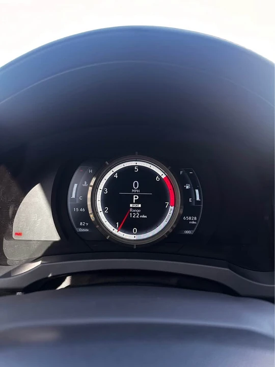 2017 Lexus IS 3rd Gen - Image 14 of 17