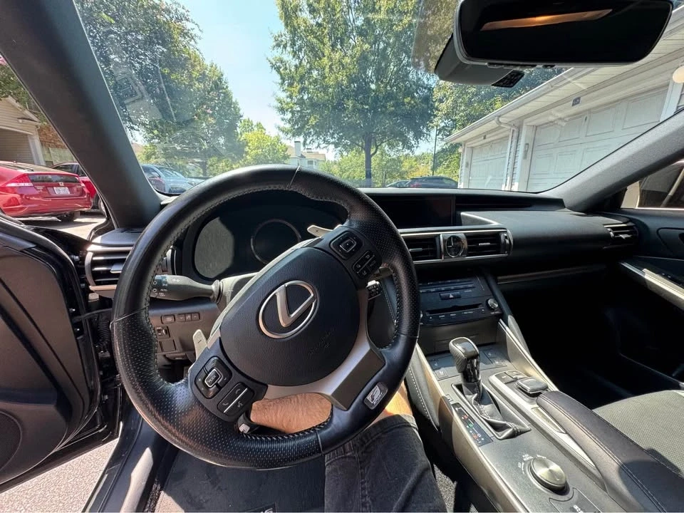 2017 Lexus IS 3rd Gen - Image 11 of 15