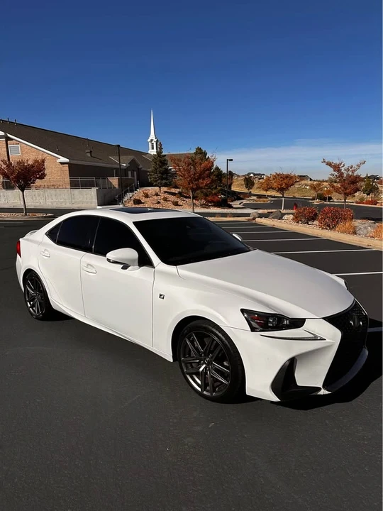 2017 Lexus IS 3rd Gen - Image 4 of 17