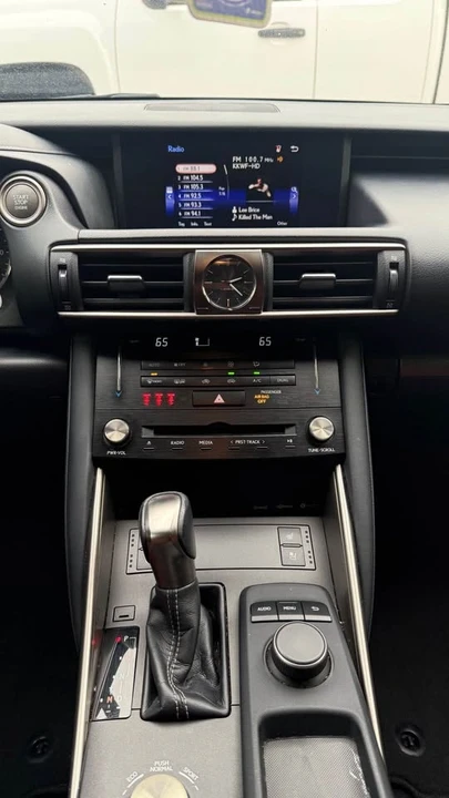 2017 Lexus IS 3rd Gen - Image 11 of 19