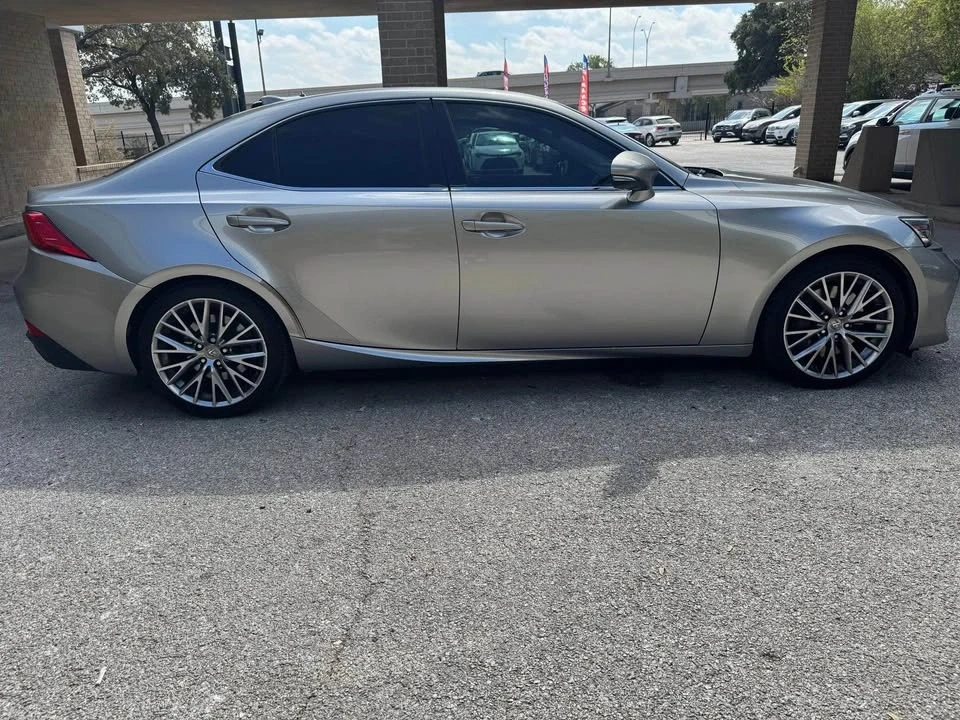 2017 Lexus IS 3rd Gen - Image 8 of 16