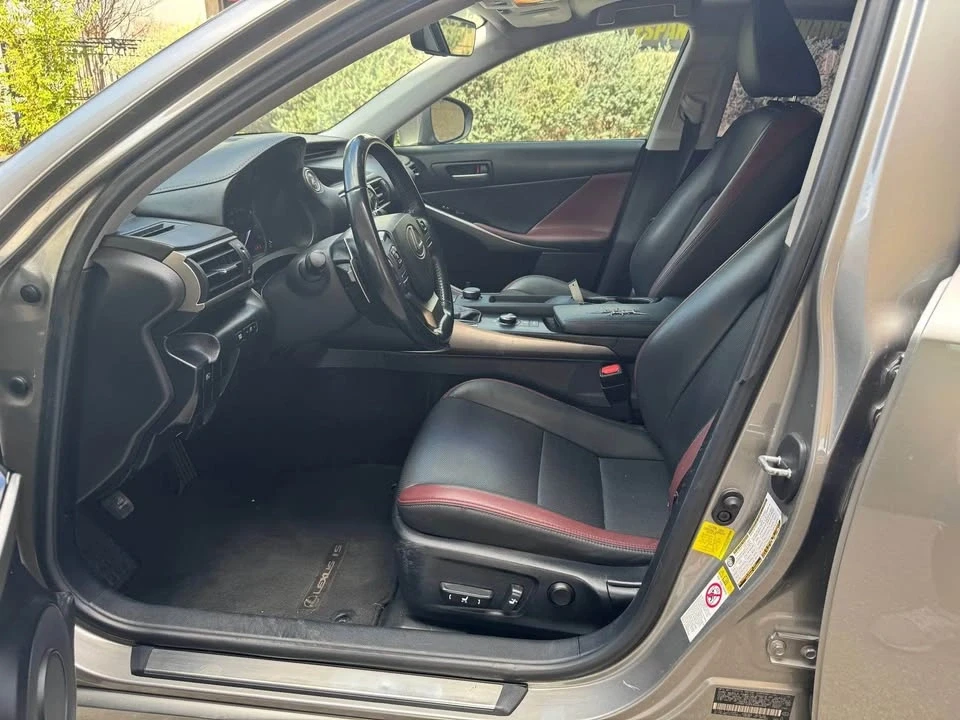 2017 Lexus IS 3rd Gen - Image 4 of 16