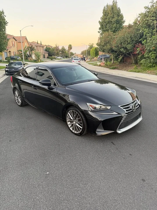 2017 Lexus IS 3rd Gen - Image 7 of 13