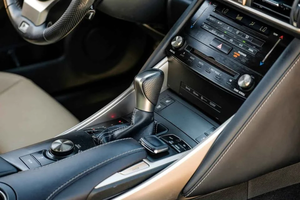 2017 Lexus IS 3rd Gen - Image 13 of 15