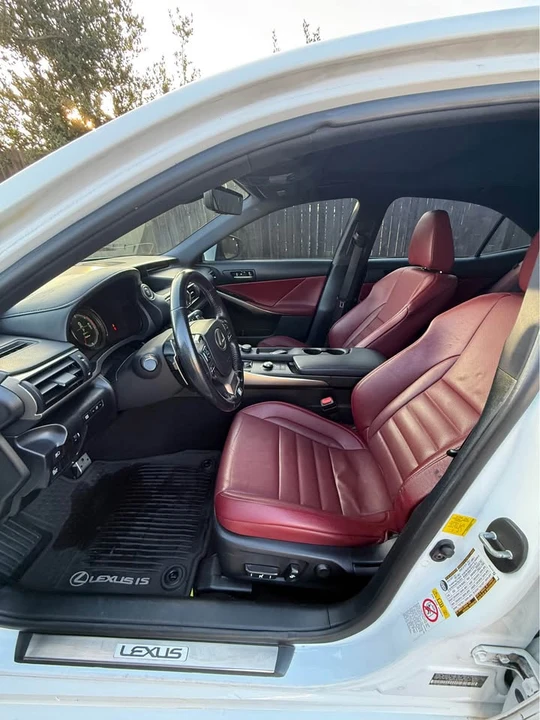 2017 Lexus IS 3rd Gen - Image 5 of 8