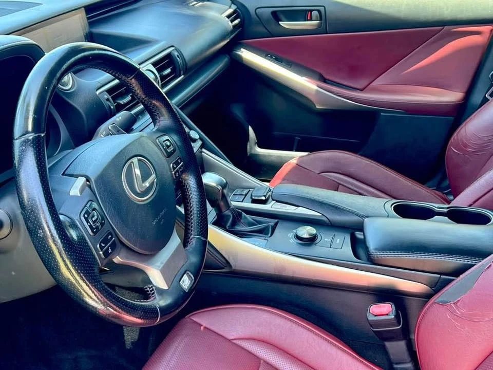 2017 Lexus IS 3rd Gen - Image 4 of 12