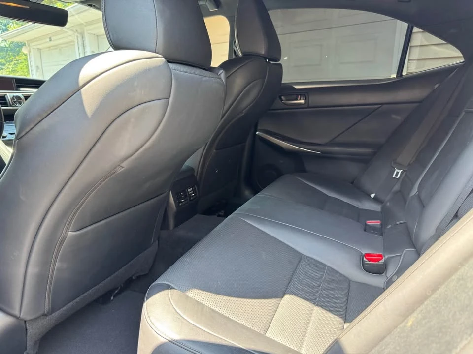 2017 Lexus IS 3rd Gen - Image 8 of 10