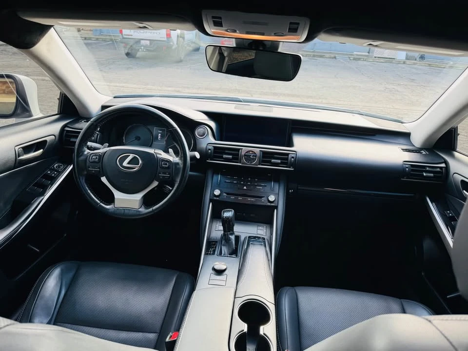 2017 Lexus IS 3rd Gen - Image 10 of 11
