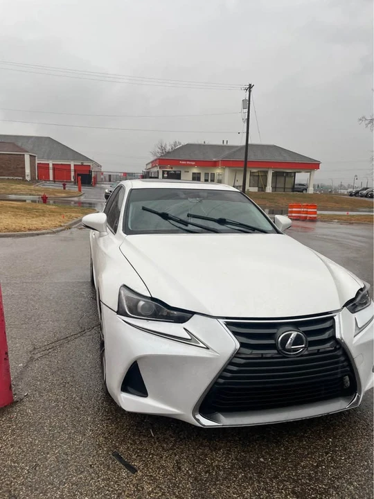 2017 Lexus IS 3rd Gen - Image 8 of 9