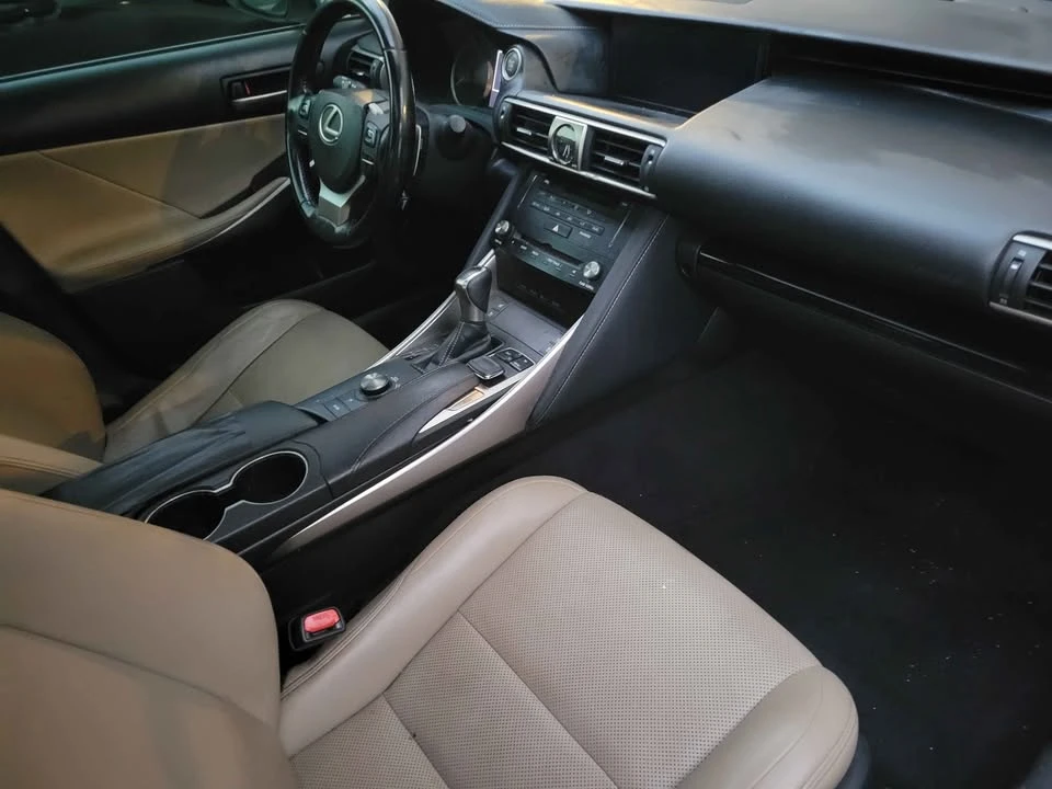 2017 Lexus IS 3rd Gen - Image 8 of 13