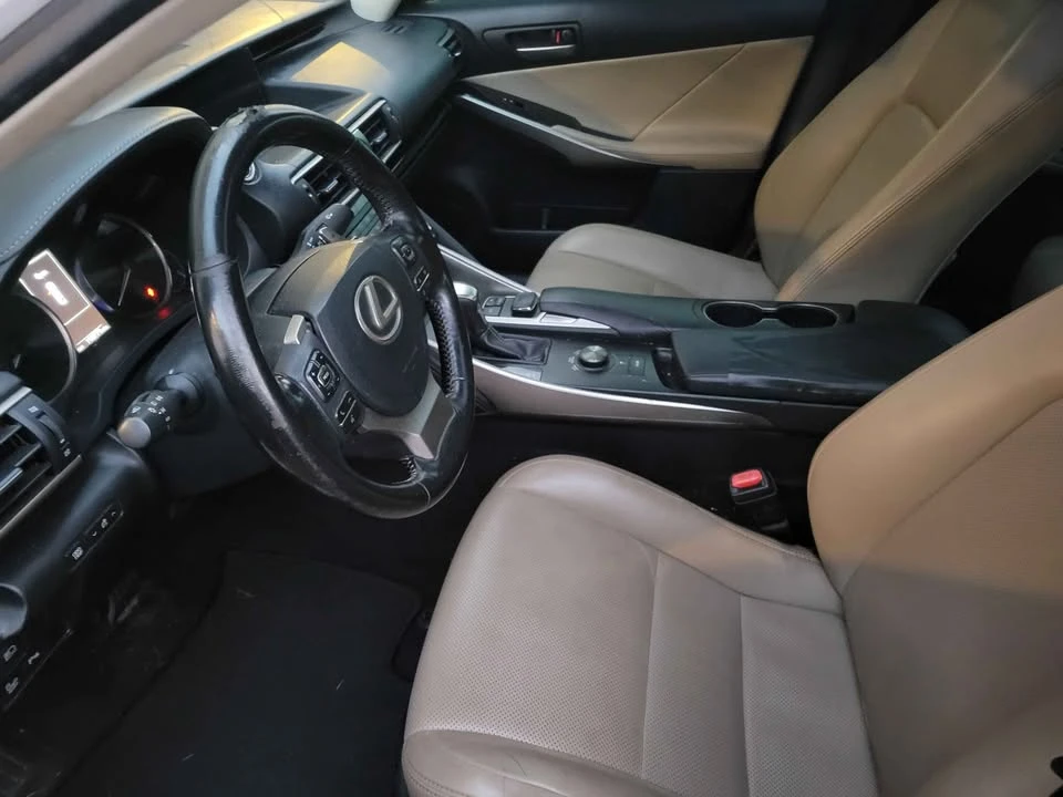2017 Lexus IS 3rd Gen - Image 9 of 13