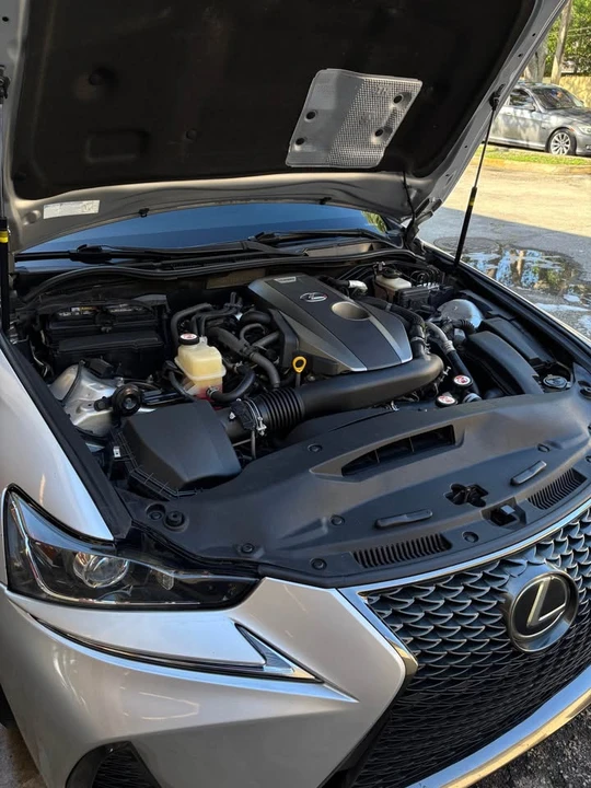 2017 Lexus IS 3rd Gen - Image 5 of 20