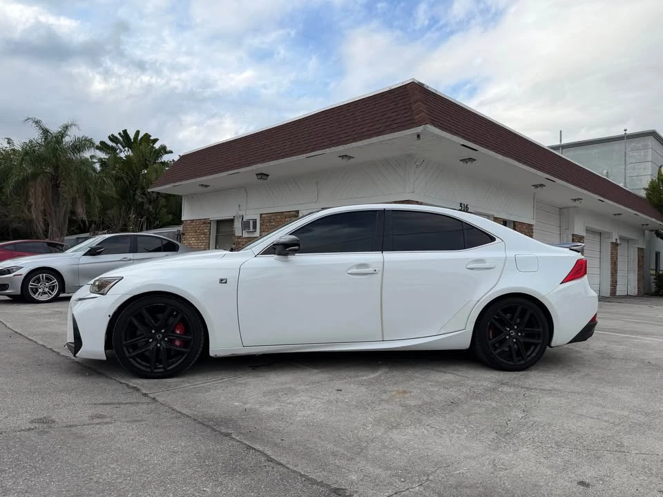 2017 Lexus IS 3rd Gen - Image 5 of 11
