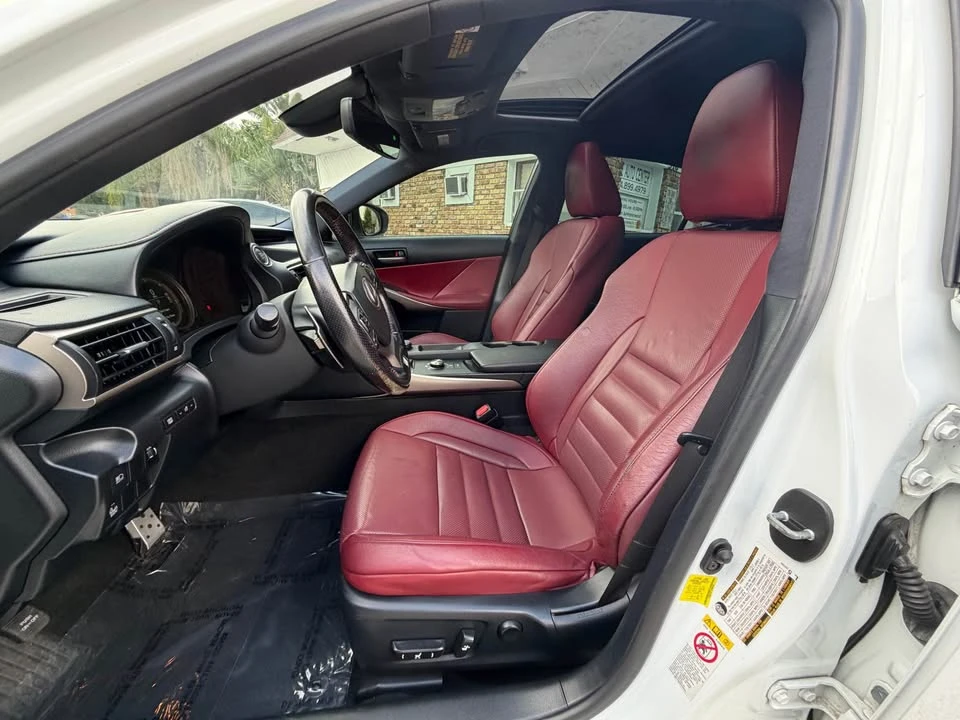 2017 Lexus IS 3rd Gen - Image 7 of 11
