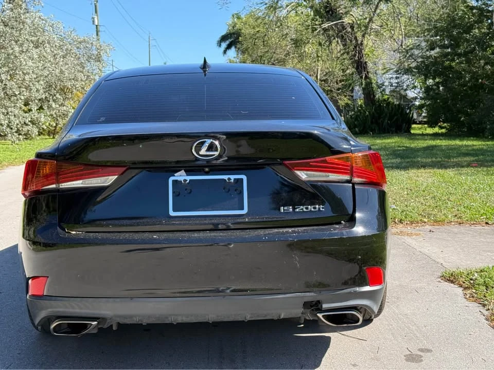 2017 Lexus IS 3rd Gen - Image 5 of 8
