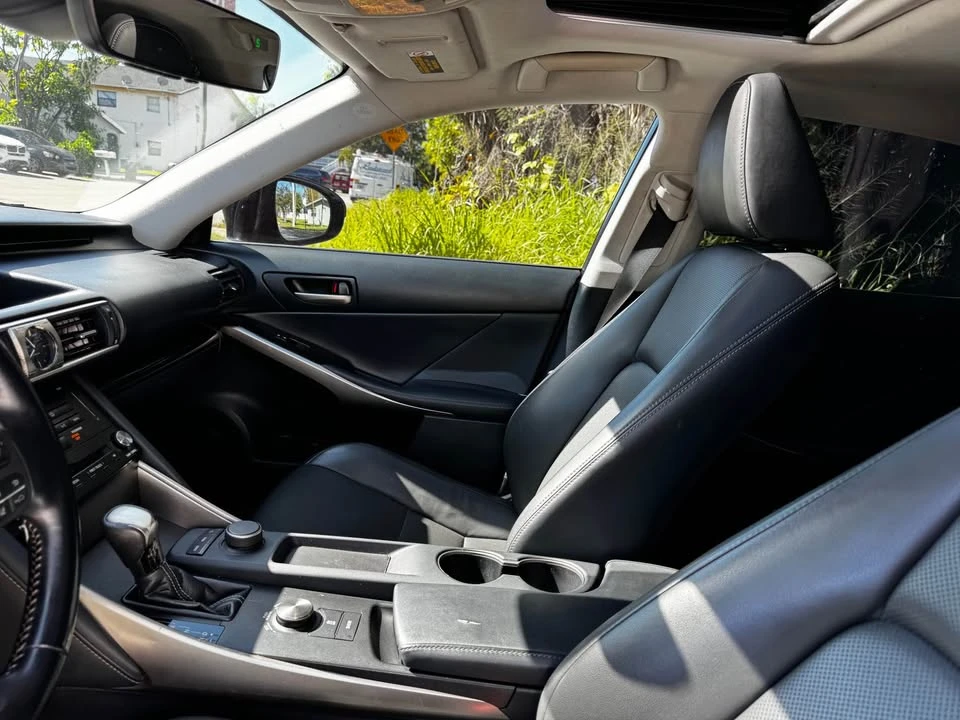 2017 Lexus IS 3rd Gen - Image 13 of 15