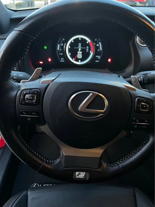 2017 Lexus IS 3rd Gen - Image 11 of 20