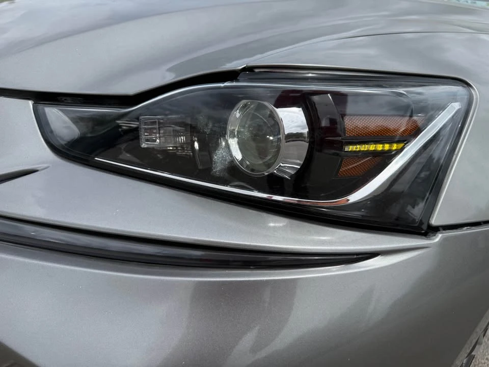 2017 Lexus IS 3rd Gen - Image 8 of 18