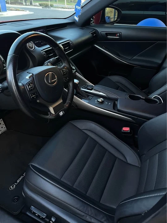 2017 Lexus IS 3rd Gen - Image 10 of 20