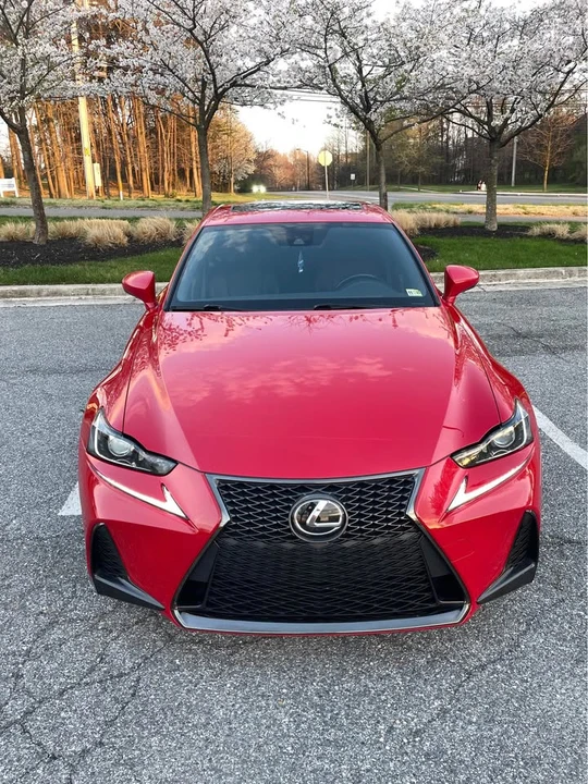 2017 Lexus IS 3rd Gen - Image 4 of 20
