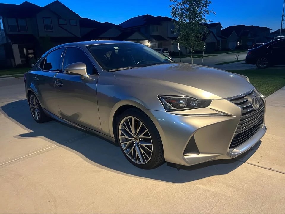 2017 Lexus IS 3rd Gen - Image 3 of 11
