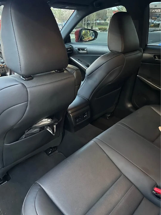 2017 Lexus IS 3rd Gen - Image 15 of 20