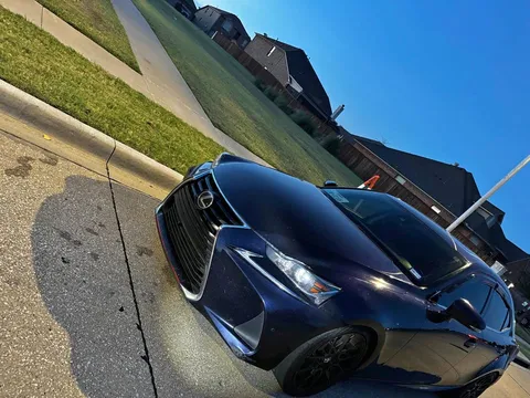 2017 Lexus IS 200t Sedan
