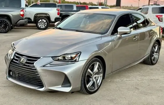 2017 Lexus IS 200t