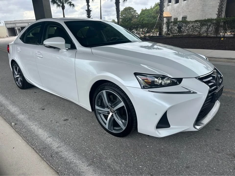 2017 Lexus IS 3rd Gen - Image 5 of 14