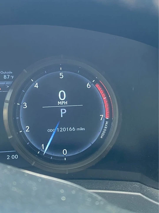 2017 Lexus IS 3rd Gen - Image 7 of 19