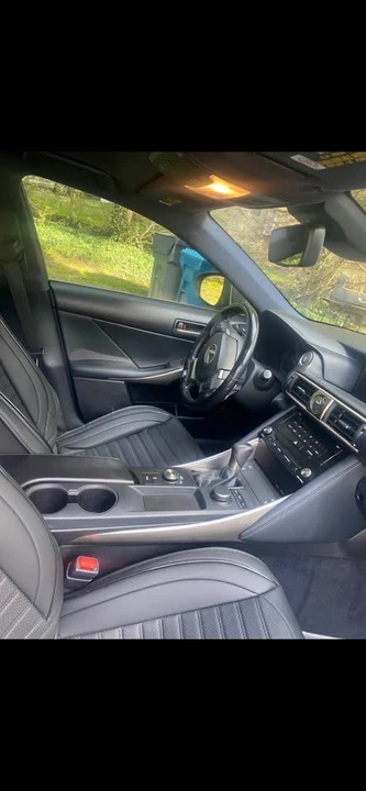 2017 Lexus IS 3rd Gen - Image 8 of 19