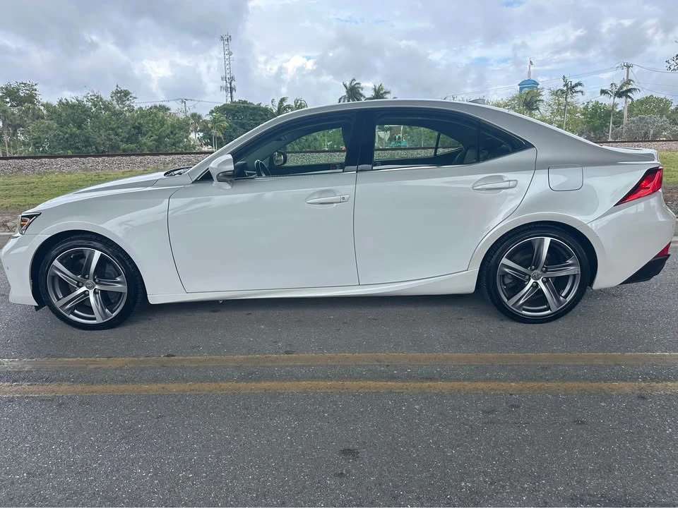 2017 Lexus IS 3rd Gen - Image 4 of 14
