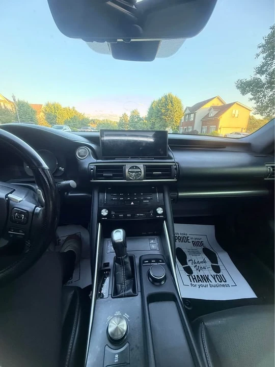 2017 Lexus IS 3rd Gen - Image 7 of 12