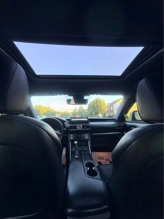 2017 Lexus IS 3rd Gen - Image 4 of 12