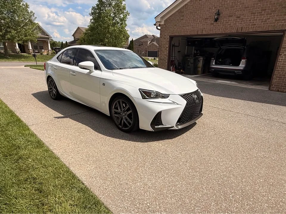 2017 Lexus IS 3rd Gen - Image 6 of 11