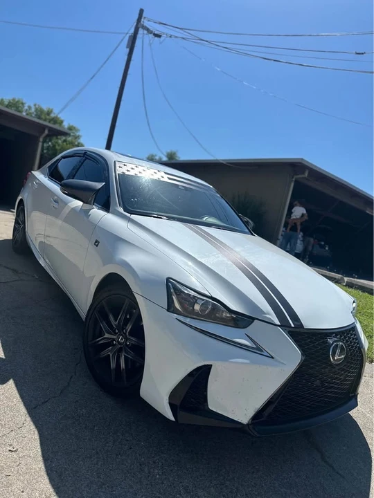 2017 Lexus IS 3rd Gen - Image 5 of 10