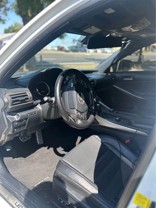 2017 Lexus IS 3rd Gen - Image 9 of 10