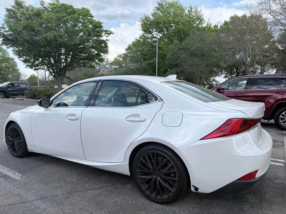 2017 Lexus IS 3rd Gen - Image 5 of 12