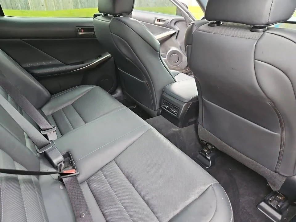 2017 Lexus IS 3rd Gen - Image 14 of 19