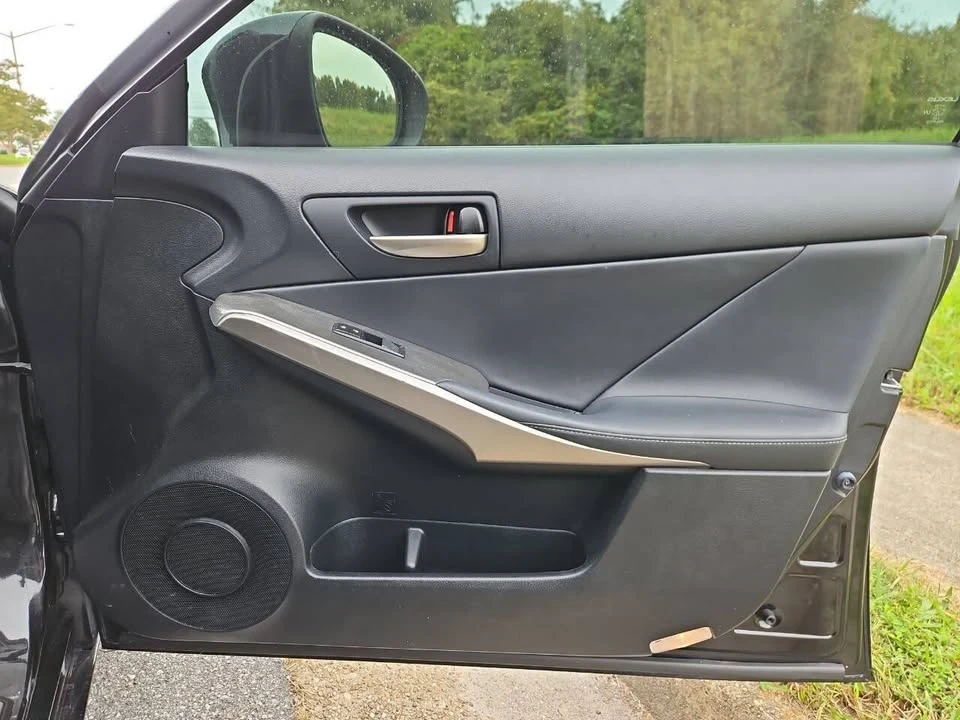 2017 Lexus IS 3rd Gen - Image 16 of 19