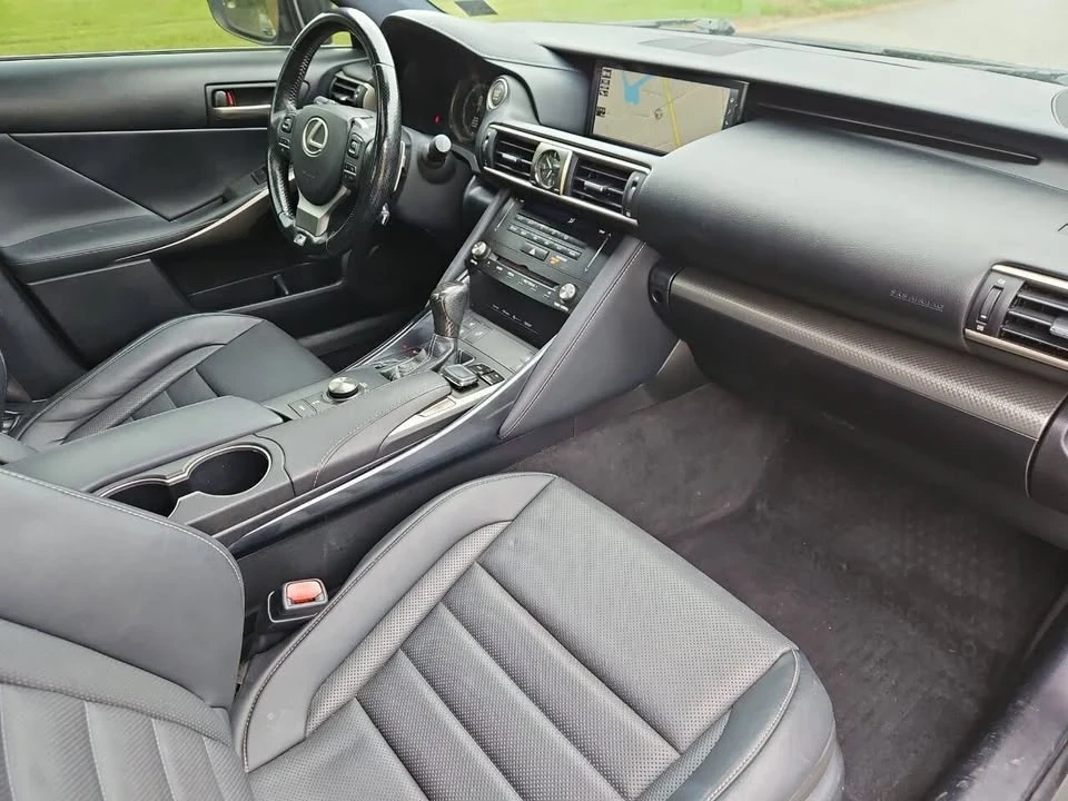 2017 Lexus IS 3rd Gen - Image 15 of 19