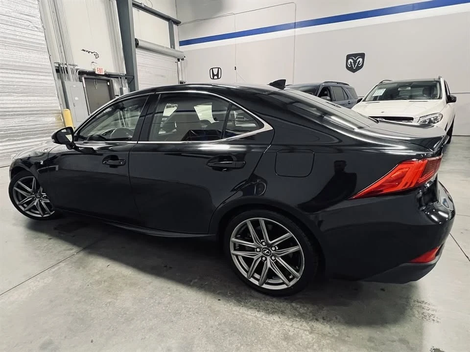 2017 Lexus IS 3rd Gen - Image 4 of 20