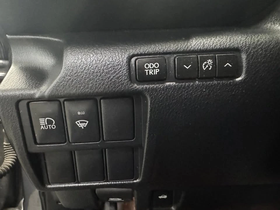 2017 Lexus IS 3rd Gen - Image 14 of 20