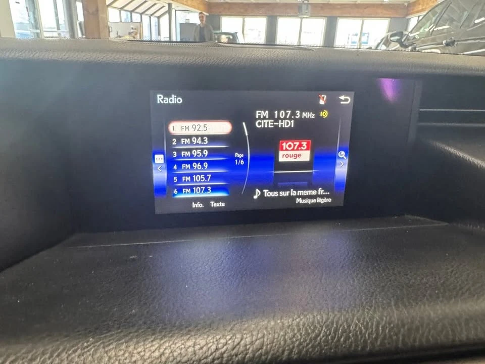 2017 Lexus IS 3rd Gen - Image 19 of 20