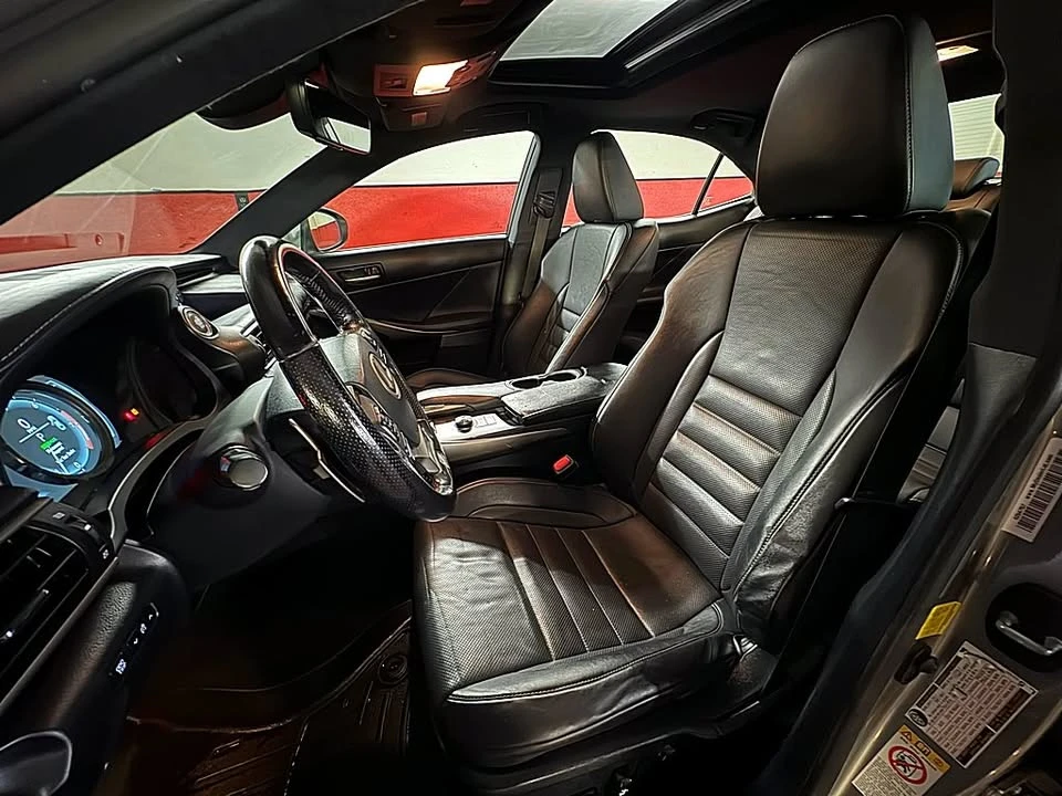 2017 Lexus IS 3rd Gen - Image 10 of 20